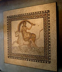 Mosaik der Entführung von Io durch Zeus als Stier